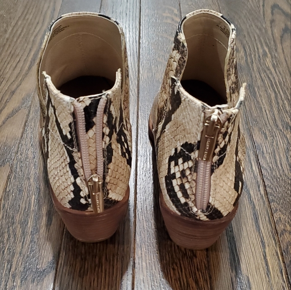 Vince Camuto NWOT boots - Picture 3 of 6